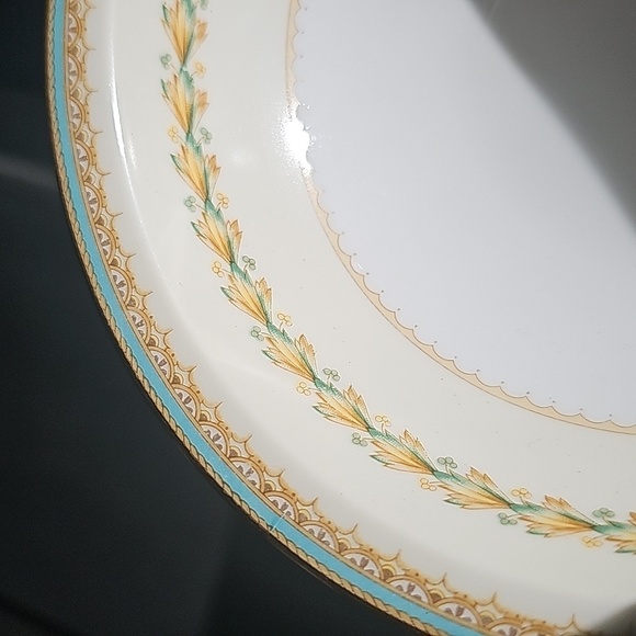 Vintage Alden by Meito Elegant Dinnerware 6 Gold Trim, Aqua Band Fruit/Dessert - Picture 5 of 7